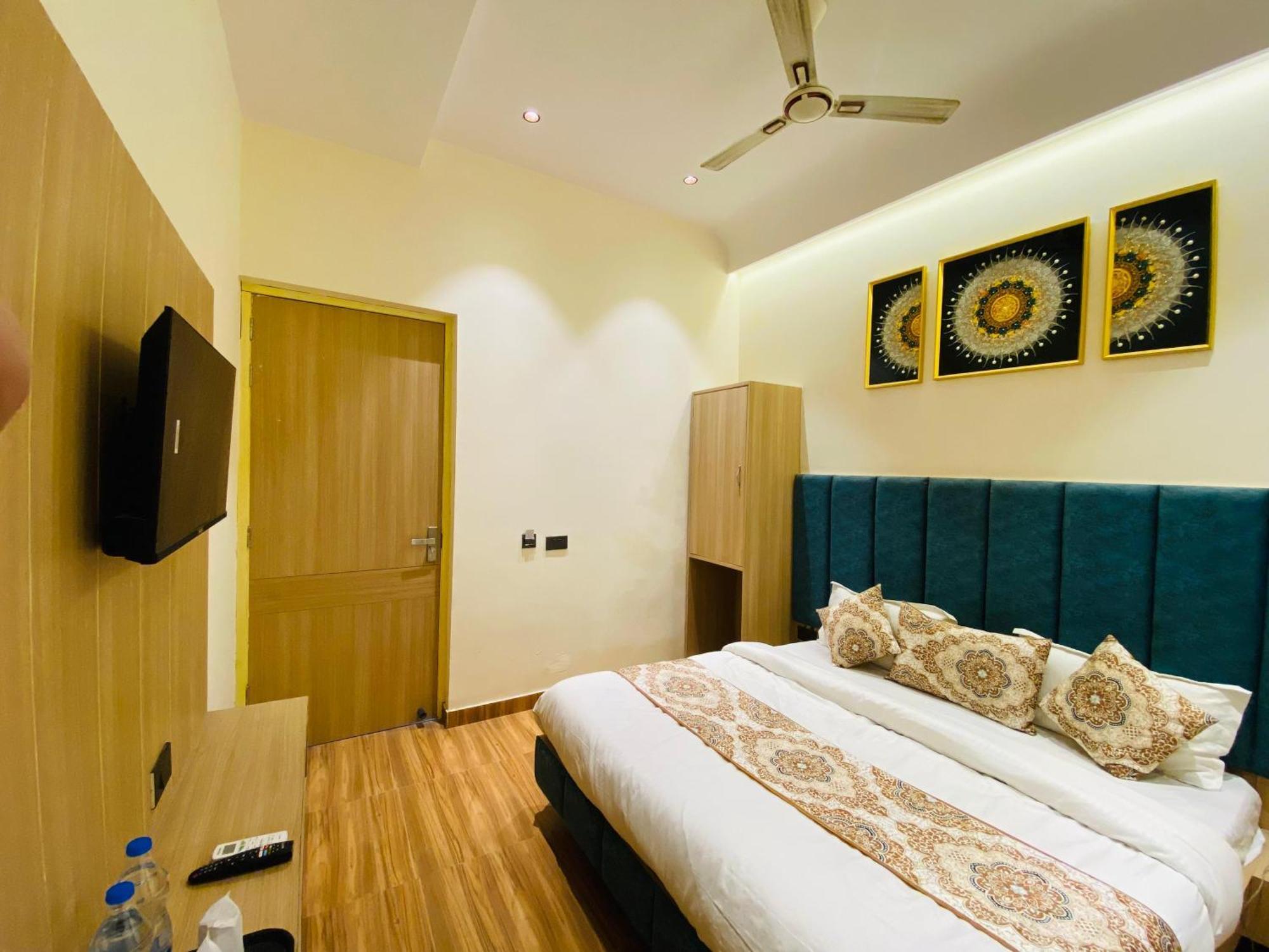 Park Plaza Hotel Near Golden Temple Amritsar Exterior photo