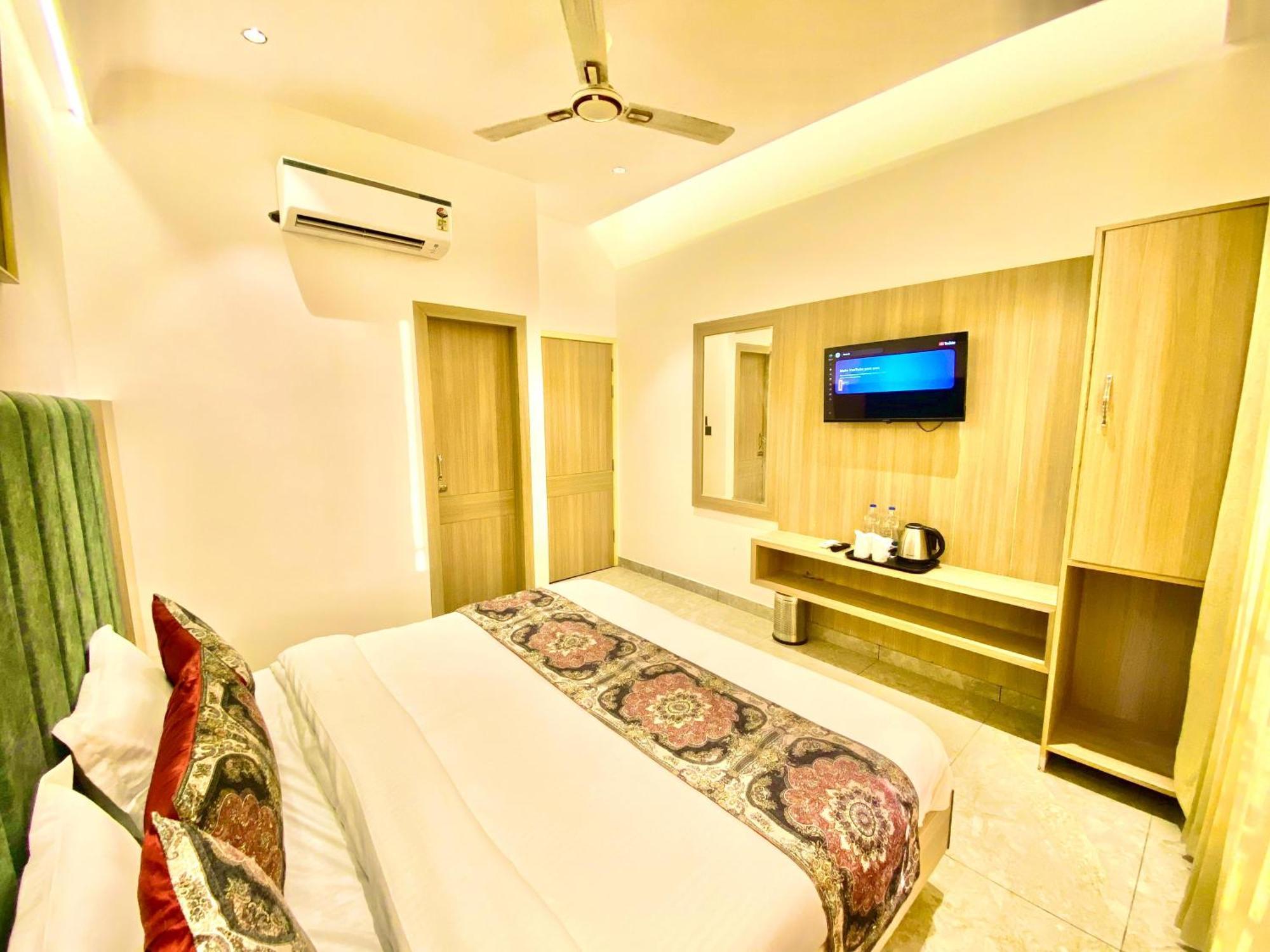 Park Plaza Hotel Near Golden Temple Amritsar Exterior photo